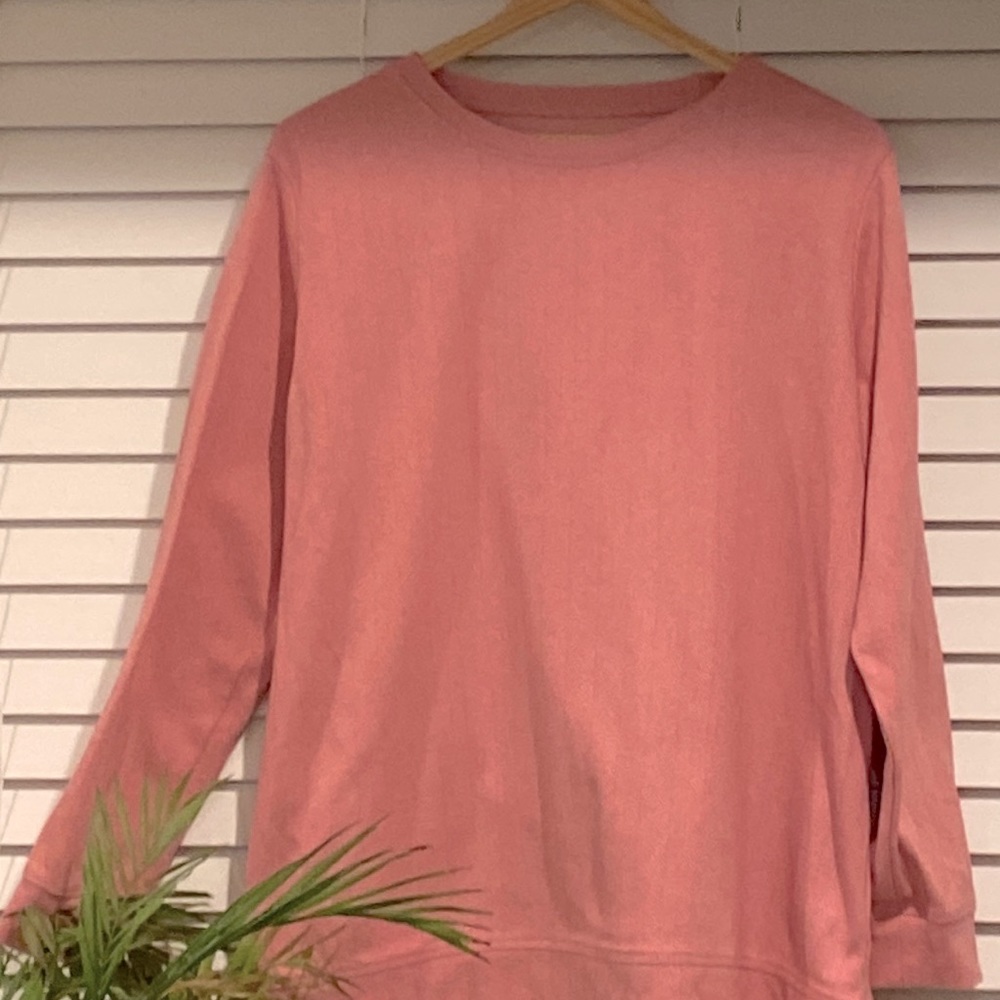Pink herringbone pattern sweatshirt Large, New never worn. Lands End brand